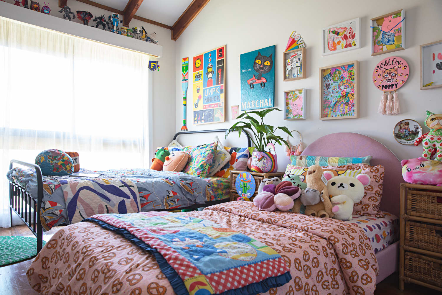 This Viral Frame Keeps Your Kids' Art on Display (Without Clutter